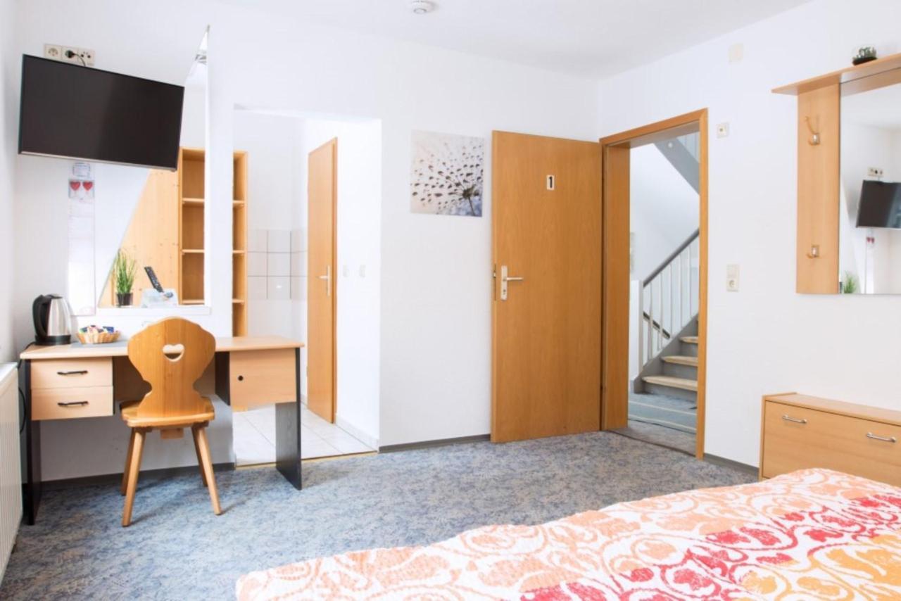 Hotel Alt Heidenheim Εξωτερικό φωτογραφία